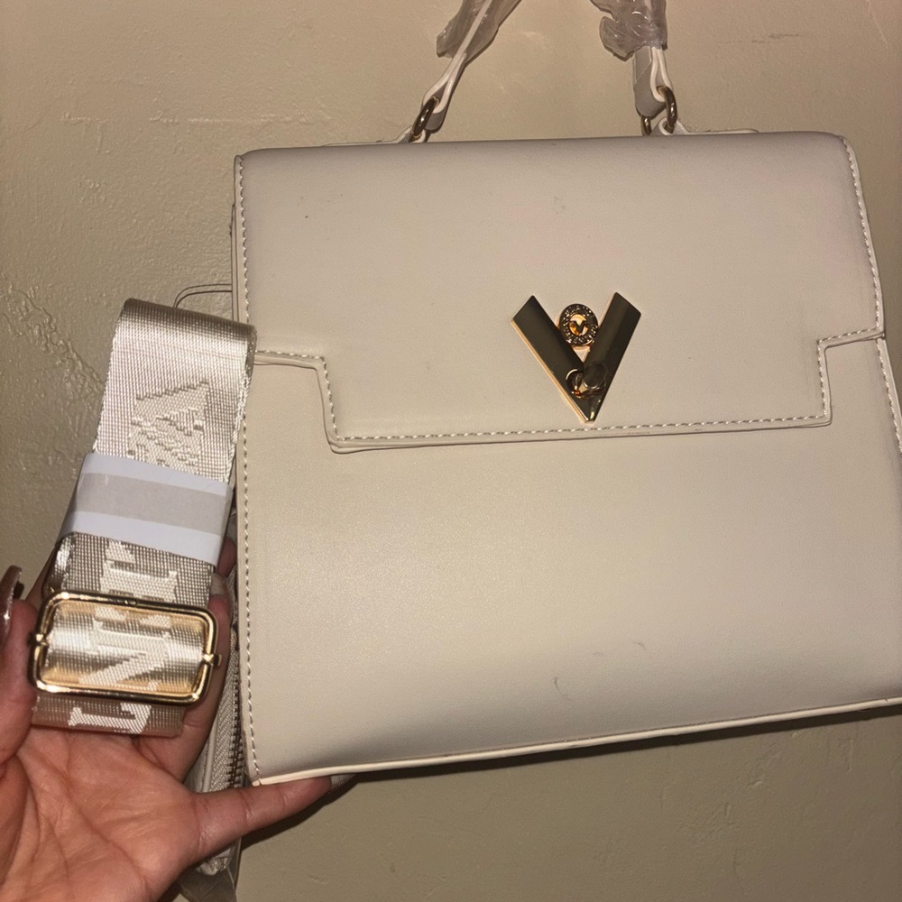 Valentino Orlandi Cream and Gold Crossbody Bag